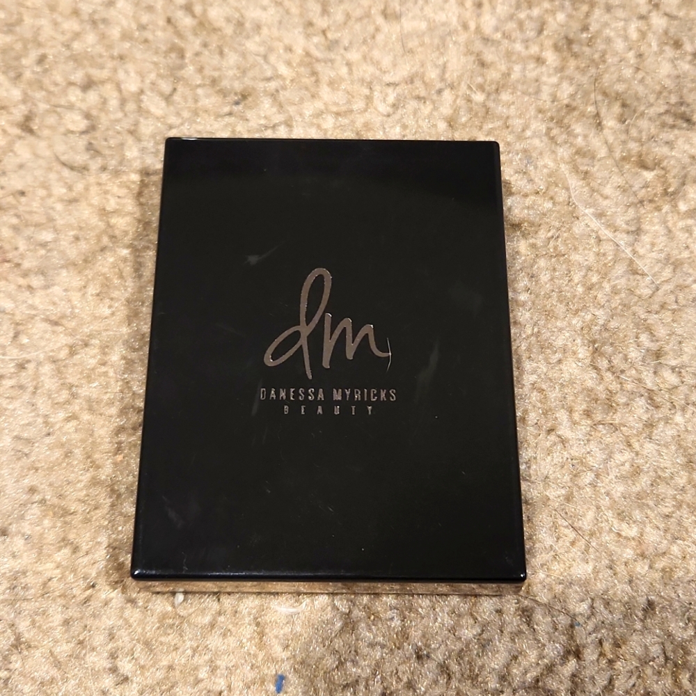 DM Balm Contour: Medium 2
